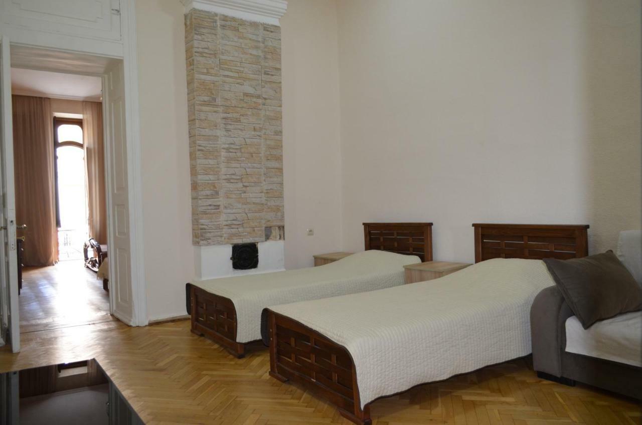 Sweet Home Agmashenebeli Tiflis Exterior foto